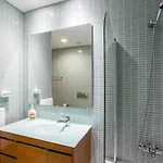 Upscale On Edge Of Old Fishing Village Daire Olhão
